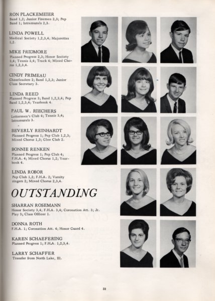 ../previews/007-1967-Seniors_08.jpeg.medium.jpeg